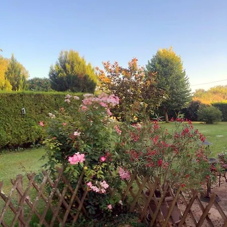 D'hotes La Cavaille Bed and breakfast 3*