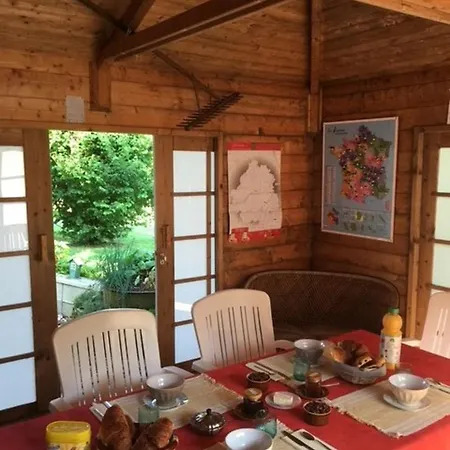 Bed and breakfast D'hotes La Cavaille Veyrines-de-Vergt